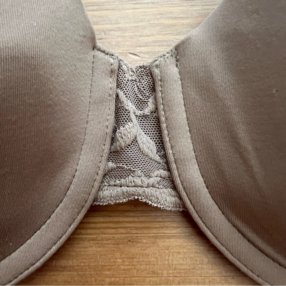Wacoal Bra 34D Tan Taupe Lace Underwire Lined‎ Adjustable Straps Back Closure - Picture 2 of 10